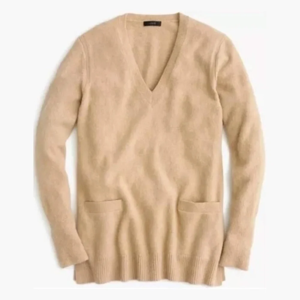 J. Crew |  V-neck Front-Pocket Tunic Sweater in Supersoft Yarn, Size S
